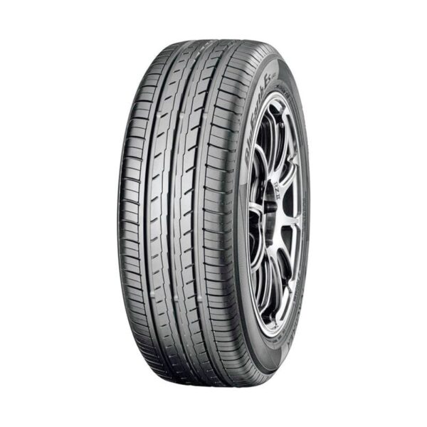 YOKOHAMA 225/55R18 98V BLUEARTH-ES32.